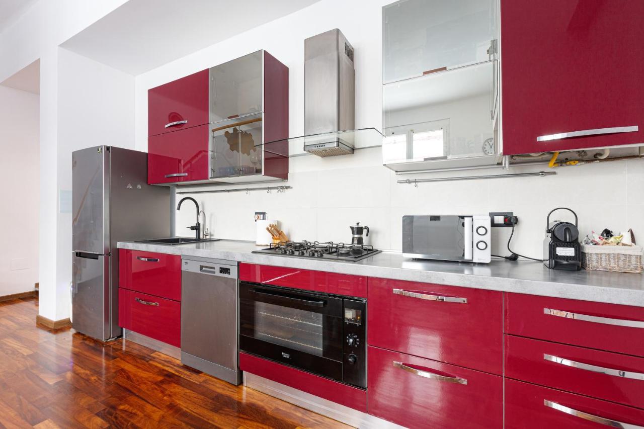 Guesthost - Cosy Apt Close To Piazza Insubria Mailand Exterior foto